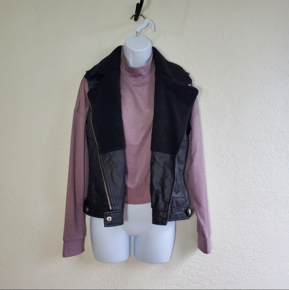 Gap Fit Mockneck Brushed Jersey Cropped Sweatshirt Mauve Long-Sleeve Top